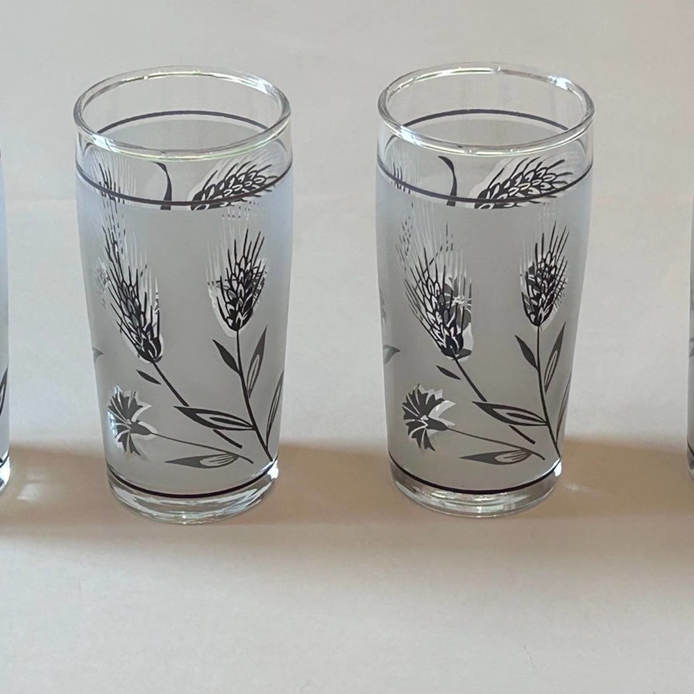 VT Libby 4 frosted silver wheat 4oz juice glasses - Picture 3 of 9